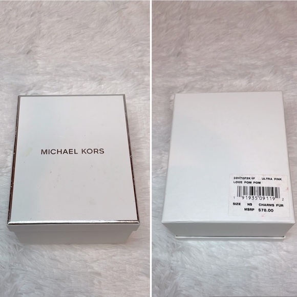 New Michael Kors Mercer Kors Studio Medium Messenger and Love Charm Fur Pom Pom - Picture 14 of 16